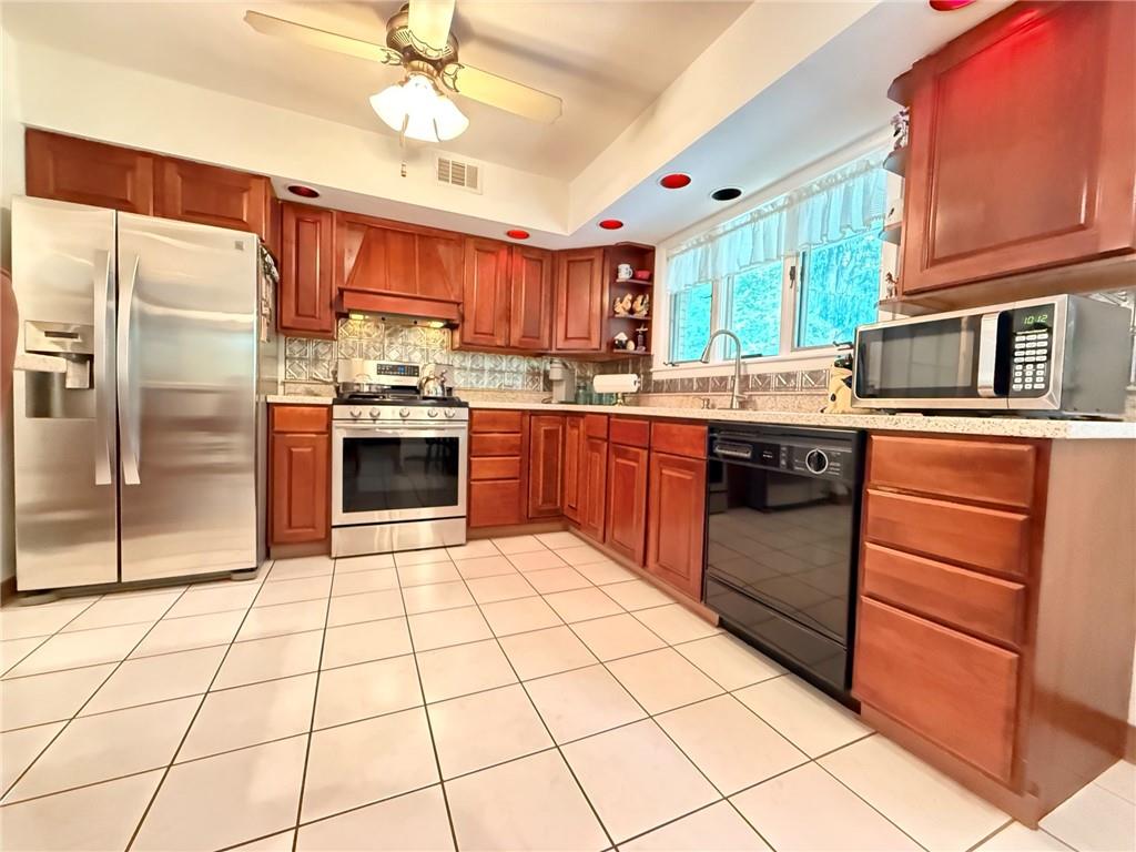 397 Hadley Road Greenville, PA 16125 - Photo 10 of 37