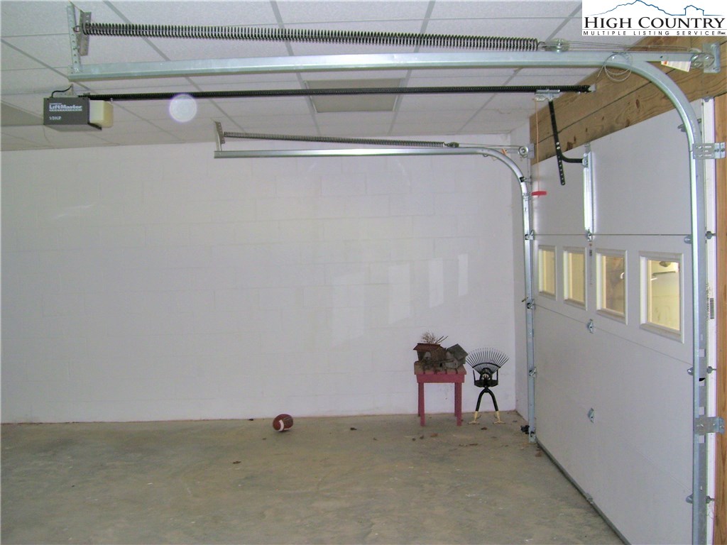 289 Turkey Ridge Crumpler, NC 28617 - Photo 18 of 25