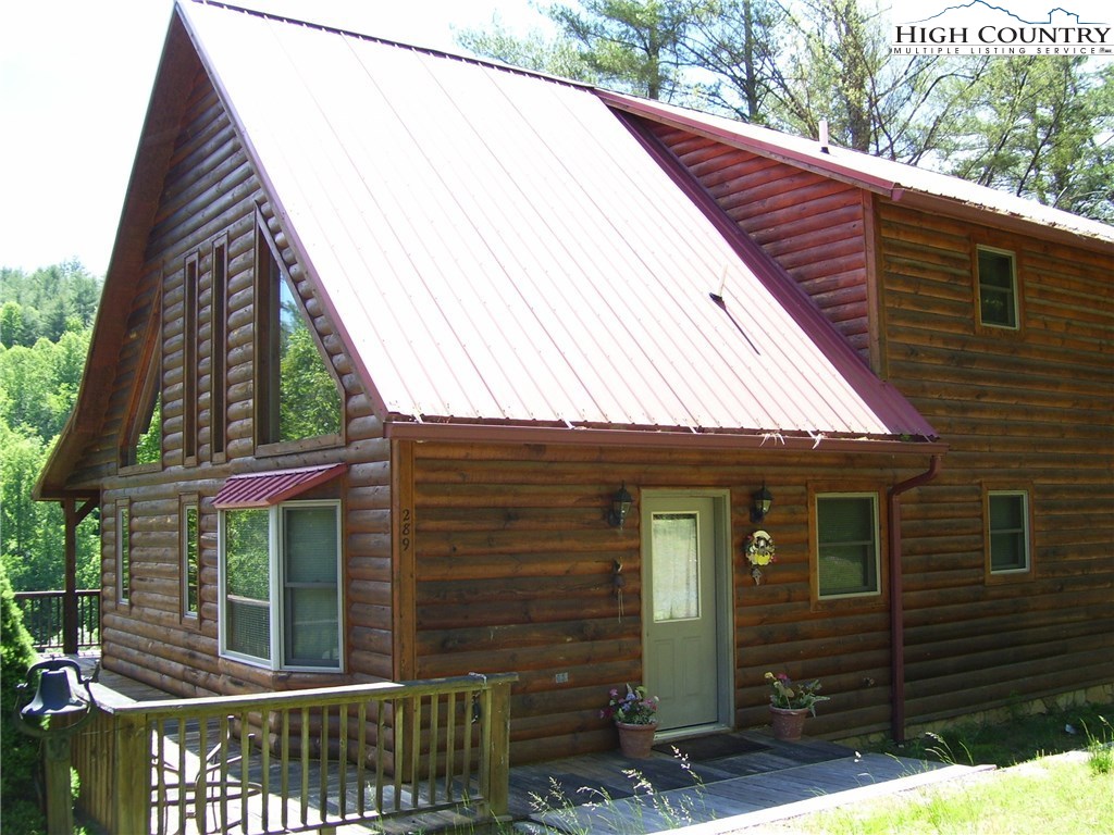 289 Turkey Ridge Crumpler, NC 28617 - Photo 4 of 25