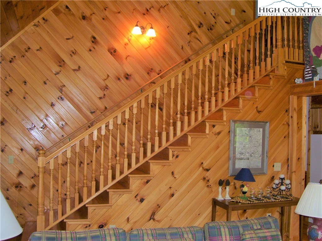289 Turkey Ridge Crumpler, NC 28617 - Photo 5 of 25