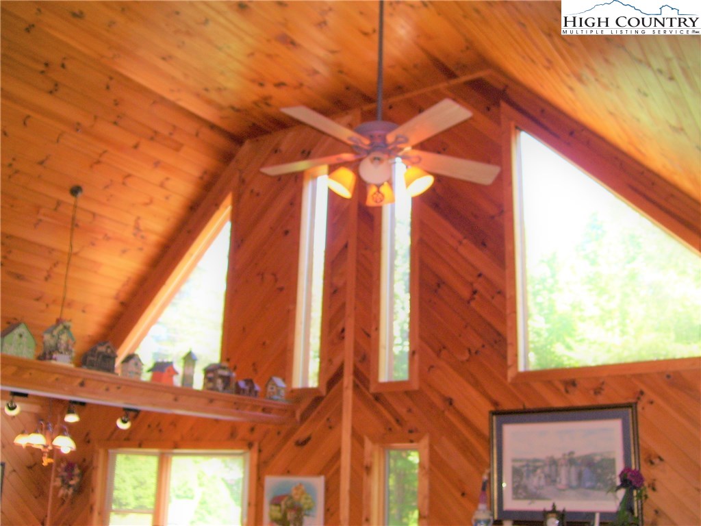 289 Turkey Ridge Crumpler, NC 28617 - Photo 10 of 25