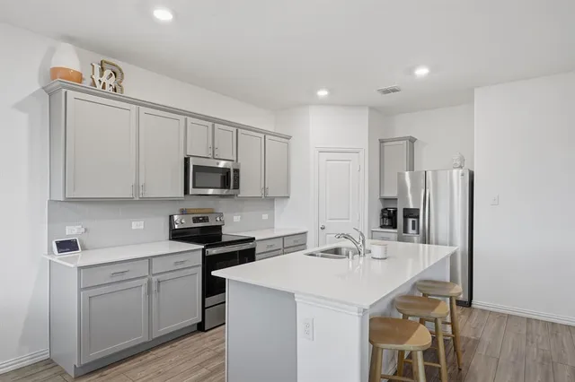 $250,000 | 745 Twinvale Drive, Princeton, TX 75407