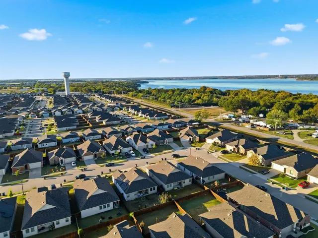 $250,000 | 745 Twinvale Drive, Princeton, TX 75407