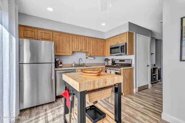 $3,200 | 20 Cedar Street, Unit 5, Highlands, NJ 07732