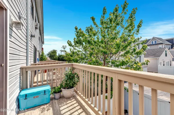 $3,200 | 20 Cedar Street, Unit 5, Highlands, NJ 07732