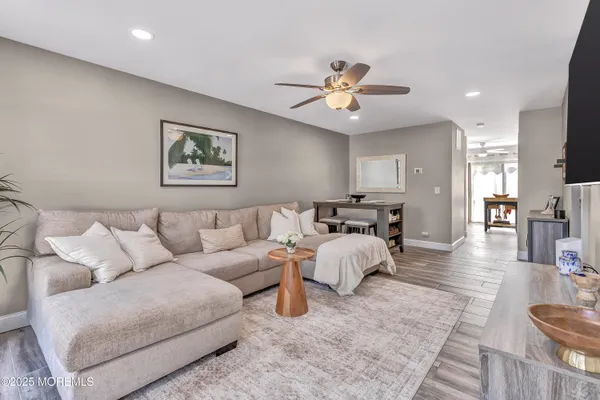 $3,200 | 20 Cedar Street, Unit 5, Highlands, NJ 07732