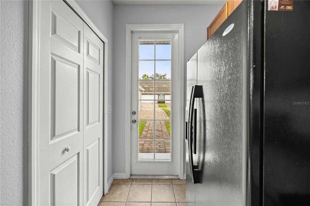 11757 Fitzgerald Butler Road Orlando, FL 32836 - Photo 13 of 37 Gallery Image 13