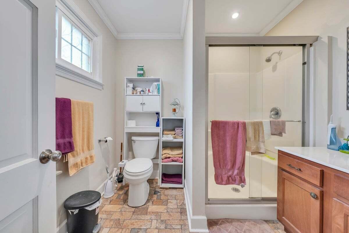 70 Vantage Road Rocky Mount, VA 24151 - Photo 23 of 58 MIB07044