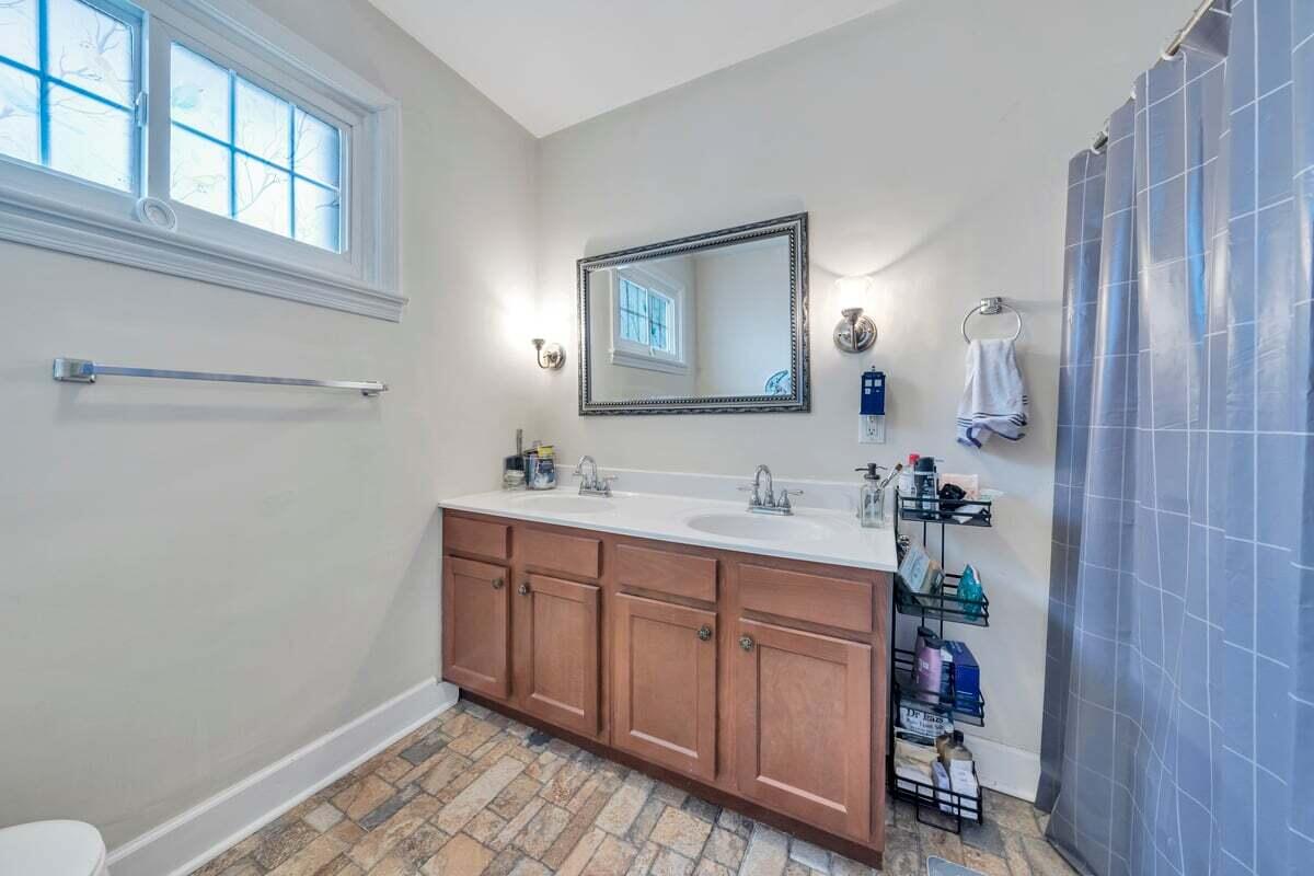 70 Vantage Road Rocky Mount, VA 24151 - Photo 28 of 58 MIB07059