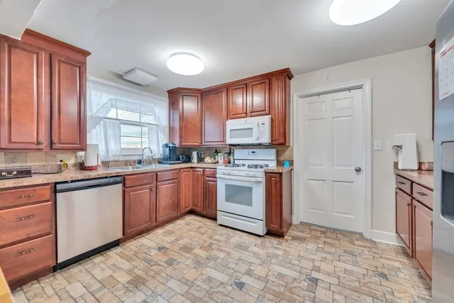 $285,000 | 70 Vantage Road, Rocky Mount, VA 24151