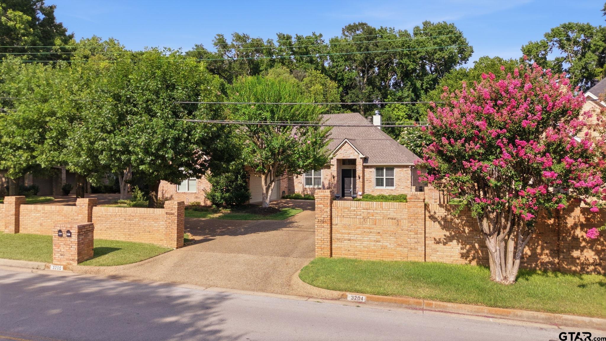 3204 Old Bullard Road Tyler, TX 75701 - Photo 2 of 31