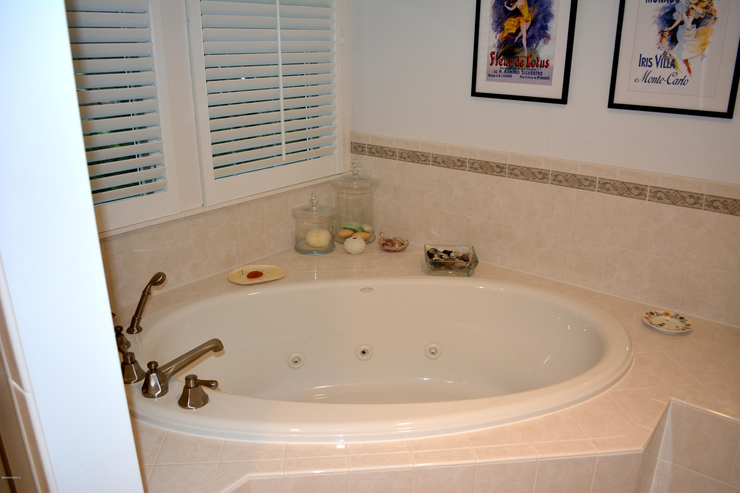 54 King William Road Lenox, MA 01240 - Photo 28 of 41 Master Bath 6