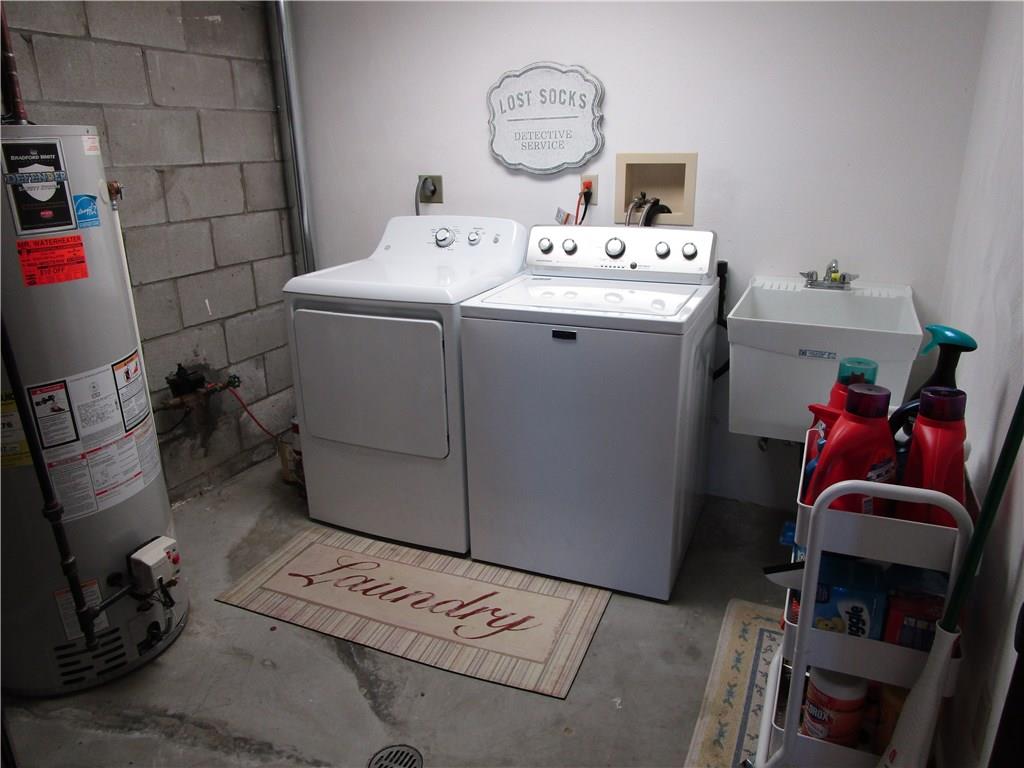 17 Renaissance Drive Irwin, PA 15642 - Photo 23 of 24 Gallery Image 23