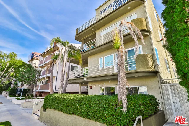 $4,495 | 11920 Goshen Avenue, Unit 102, Los Angeles, CA 90049