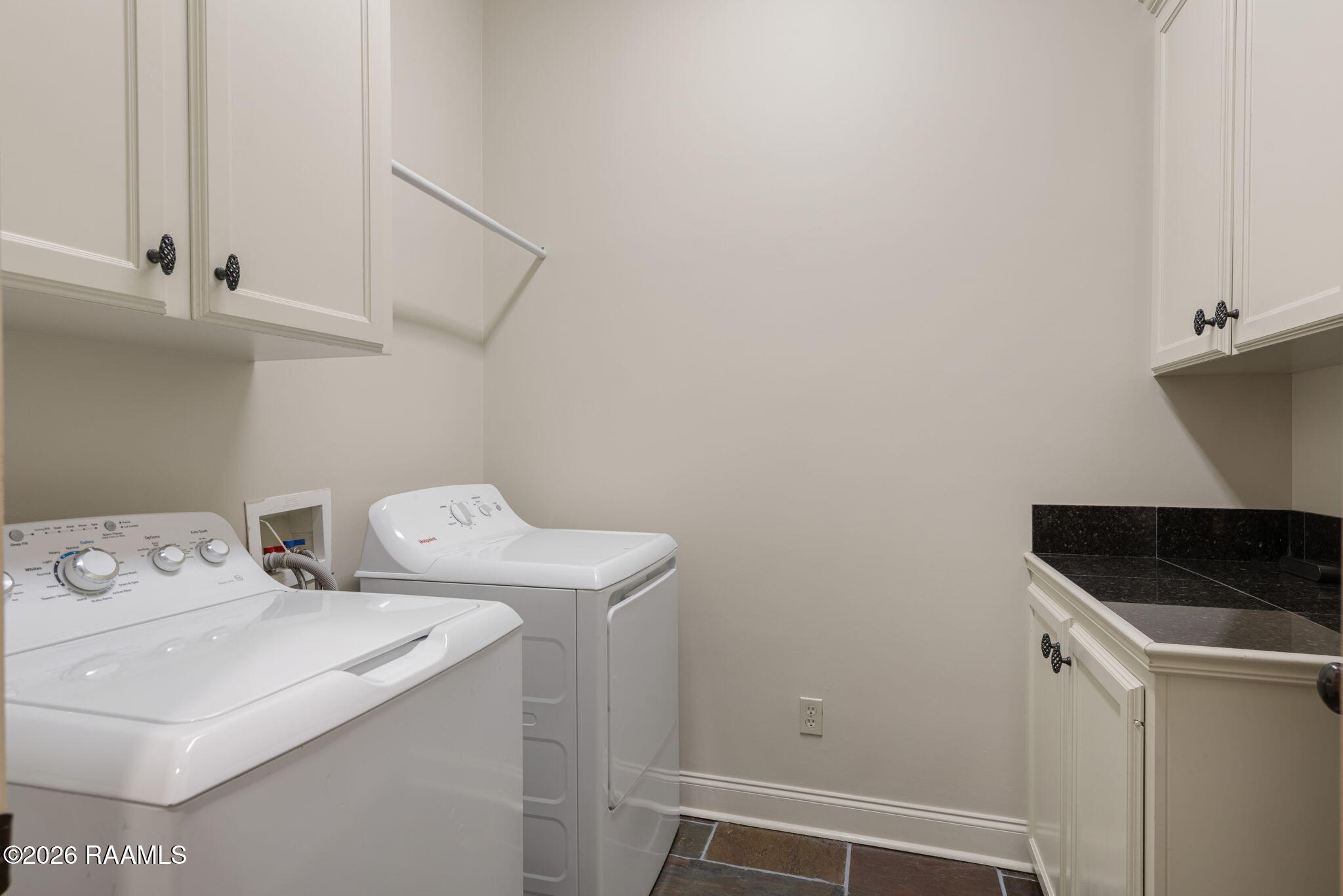 125 Croft Row Lafayette, LA 70503 - Photo 13 of 30 Laundry