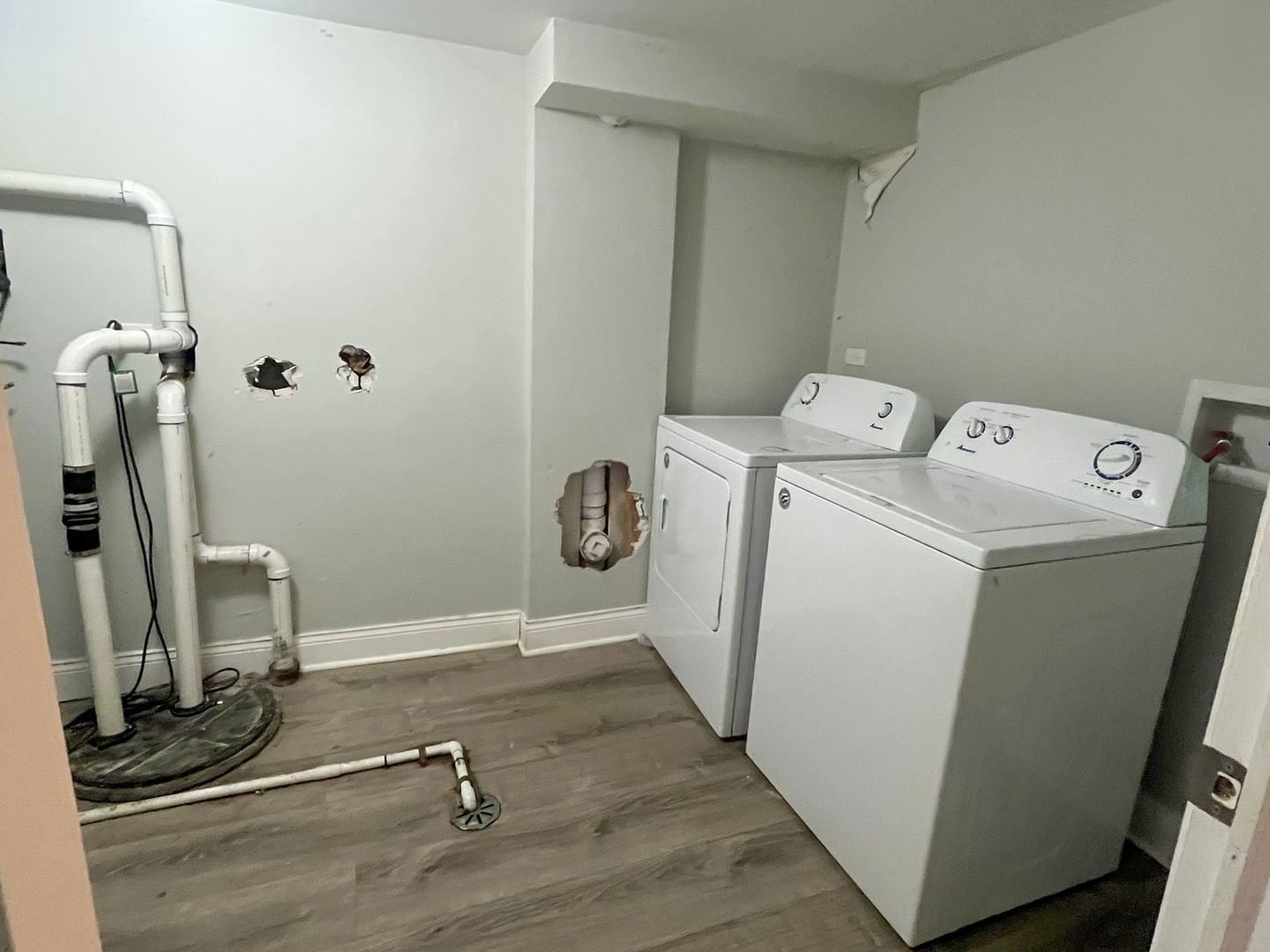 11305 South Lowe Avenue Chicago, IL 60628 - Photo 19 of 25