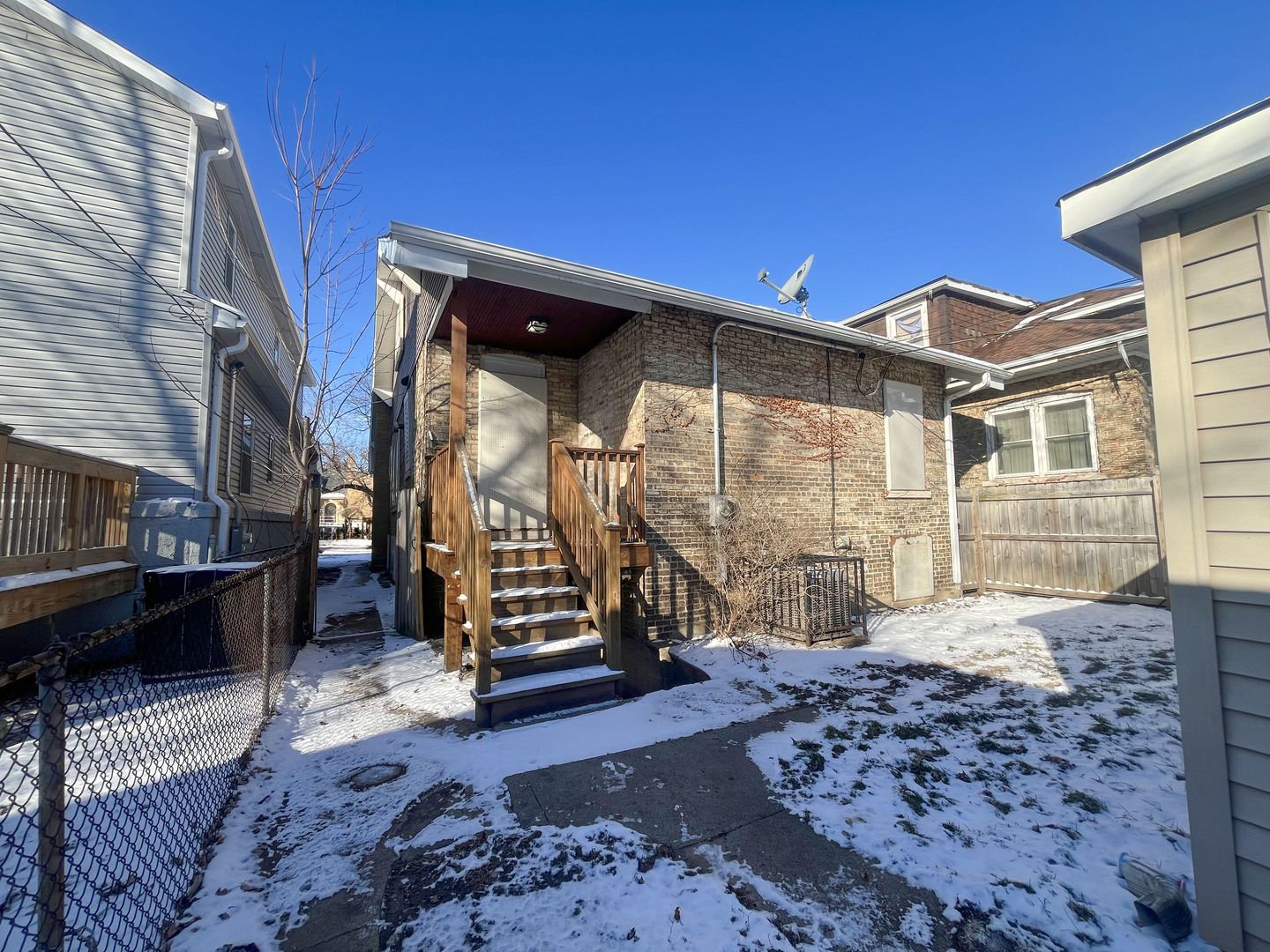 11305 South Lowe Avenue Chicago, IL 60628 - Photo 25 of 25