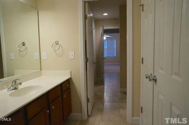 $1,950 | 128 Florians Drive, Holly Springs, NC 27540