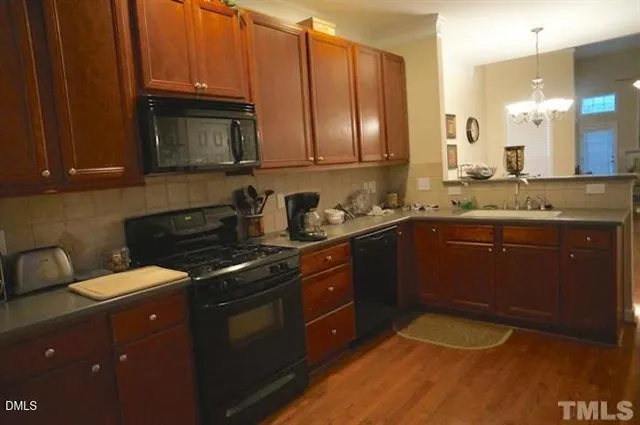 $1,950 | 128 Florians Drive, Holly Springs, NC 27540