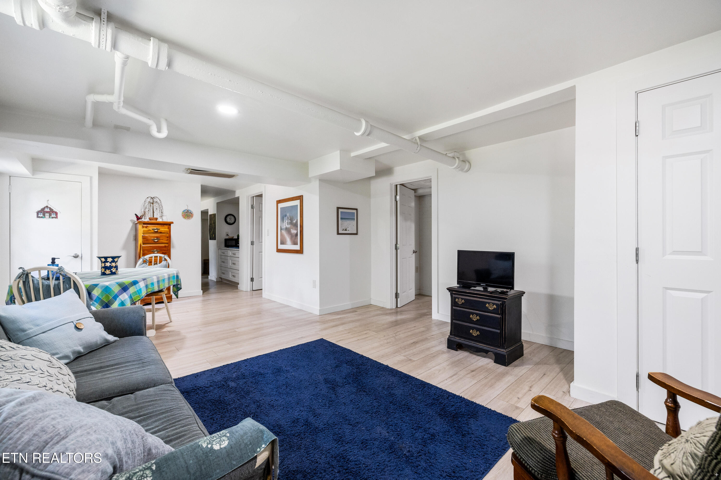 941 Rosedale Avenue Kingston, TN 37763 - Photo 5 of 27 Positive Perceptions-17 (1)