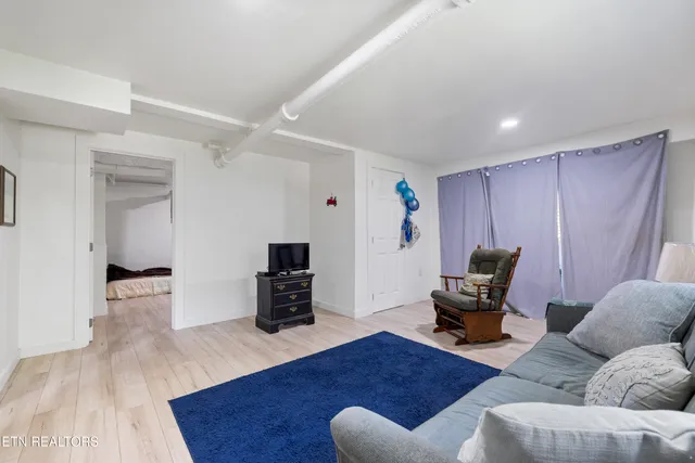 $425,000 | 941 Rosedale Avenue, Kingston, TN 37763