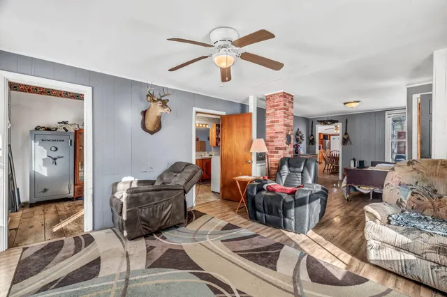 $249,900 | 109 Waldoboro Road, Friendship, ME 04547