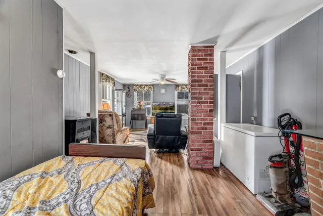 $249,900 | 109 Waldoboro Road, Friendship, ME 04547