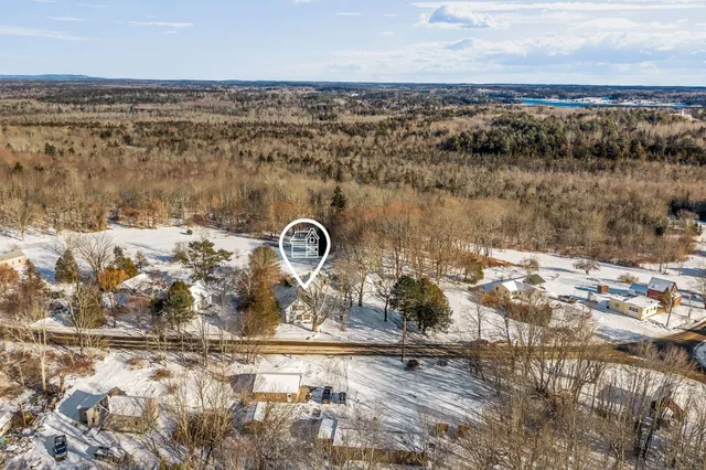 $249,900 | 109 Waldoboro Road, Friendship, ME 04547