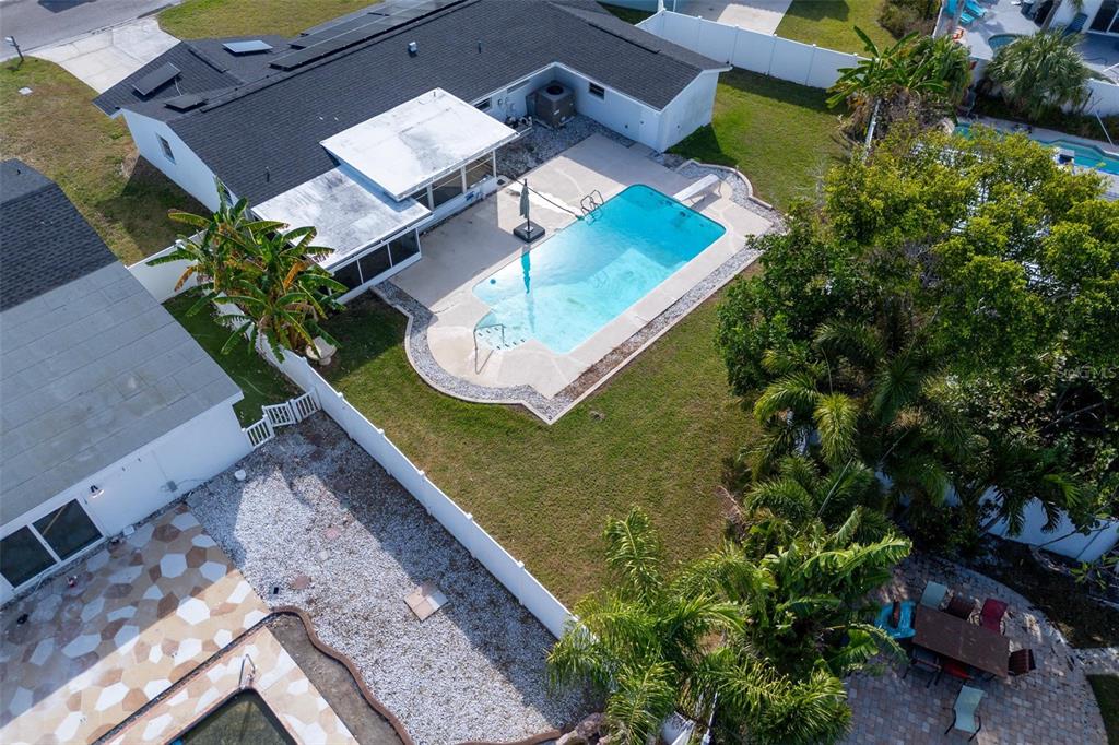 11425 47th Avenue North St. Petersburg, FL 33708 - Photo 19 of 29