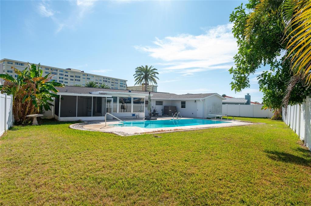 11425 47th Avenue North St. Petersburg, FL 33708 - Photo 21 of 29