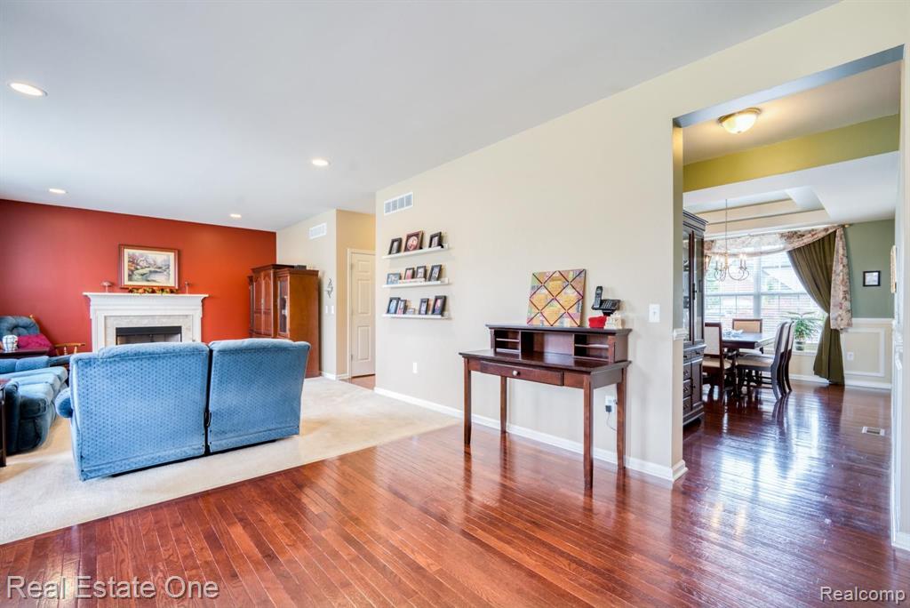 3751 Hogan Circle Rochester Hills, MI 48307 - Photo 19 of 47
