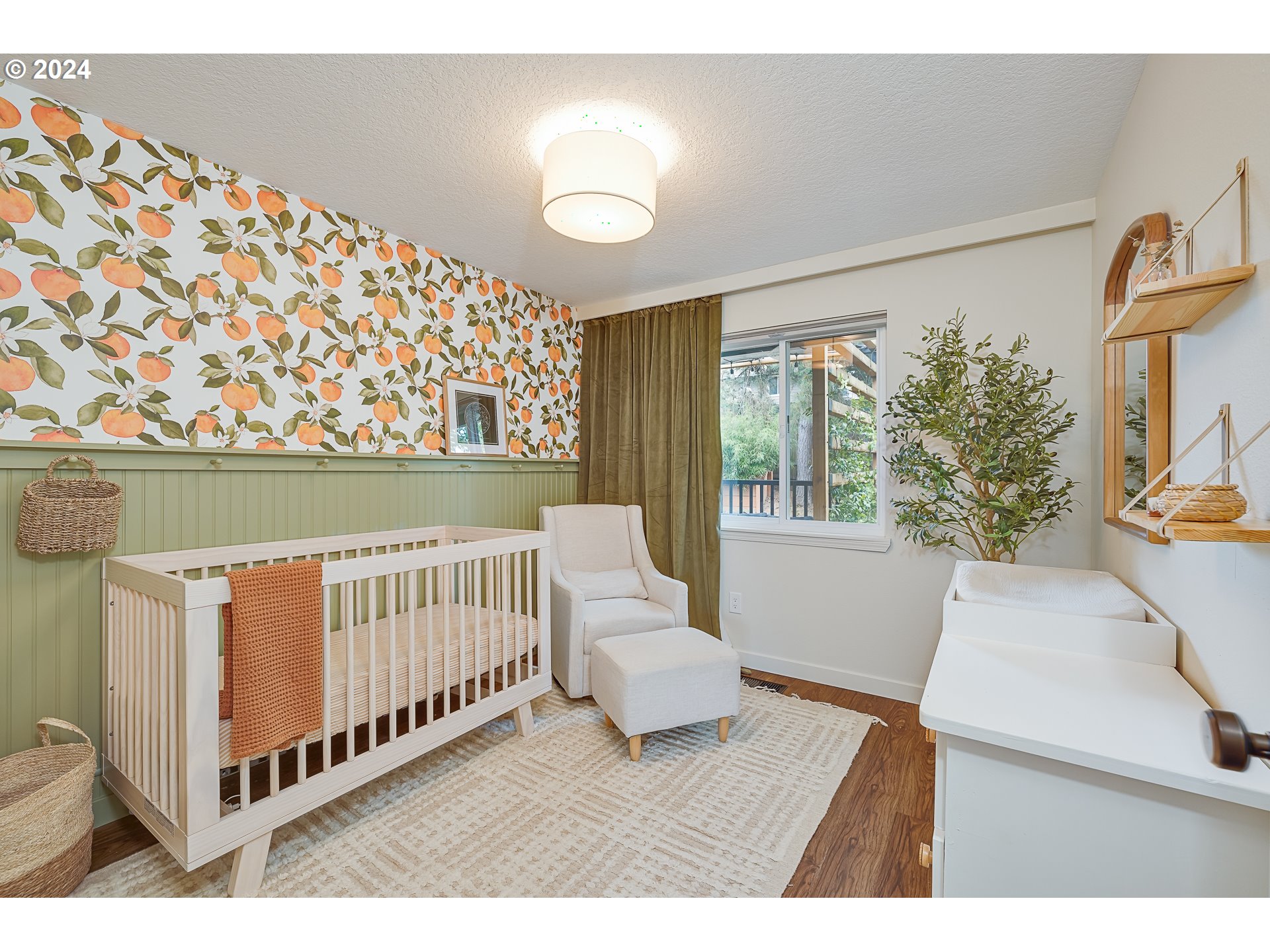 17240 Southwest Hart Way Beaverton, OR 97007 - Photo 12 of 29