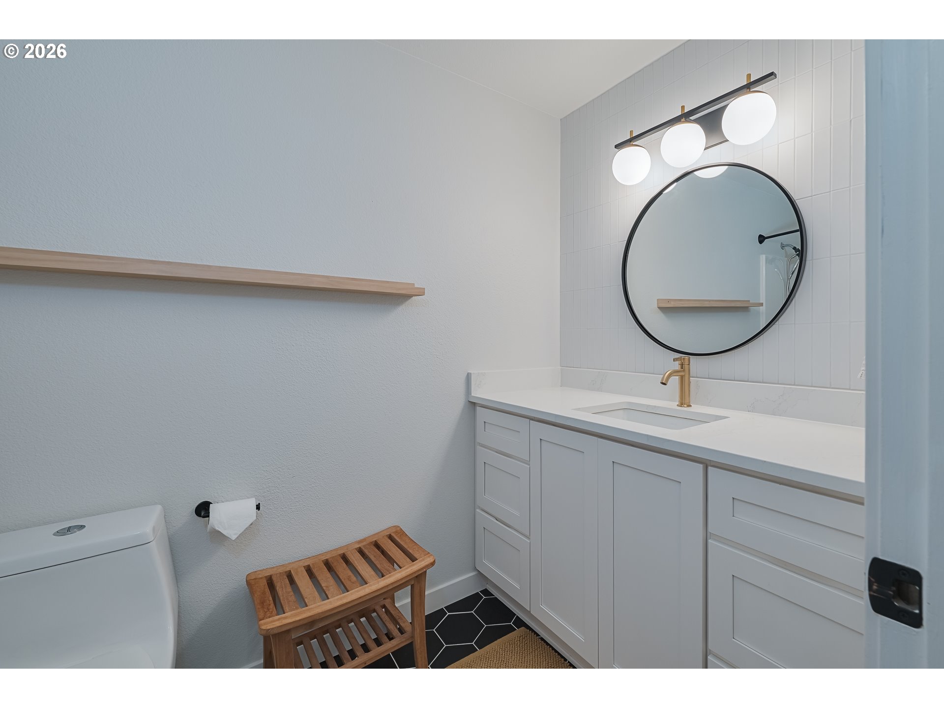 17240 Southwest Hart Way Beaverton, OR 97007 - Photo 14 of 29