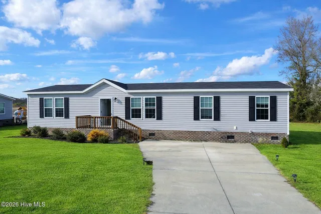 $245,000 | 127 Wildflower Way, Stella, NC 28582