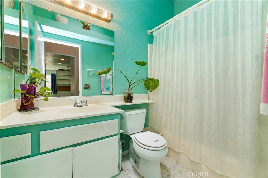 24321 Rimview Road Moreno Valley, CA 92557 - Photo 13 of 21