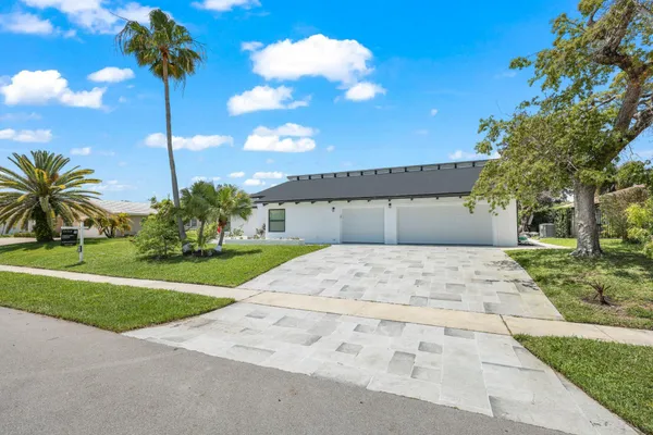 $1,425,000 | 6031 Northwest 4th Avenue, Boca Raton, FL 33487
