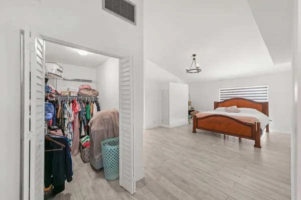 $1,425,000 | 6031 Northwest 4th Avenue, Boca Raton, FL 33487