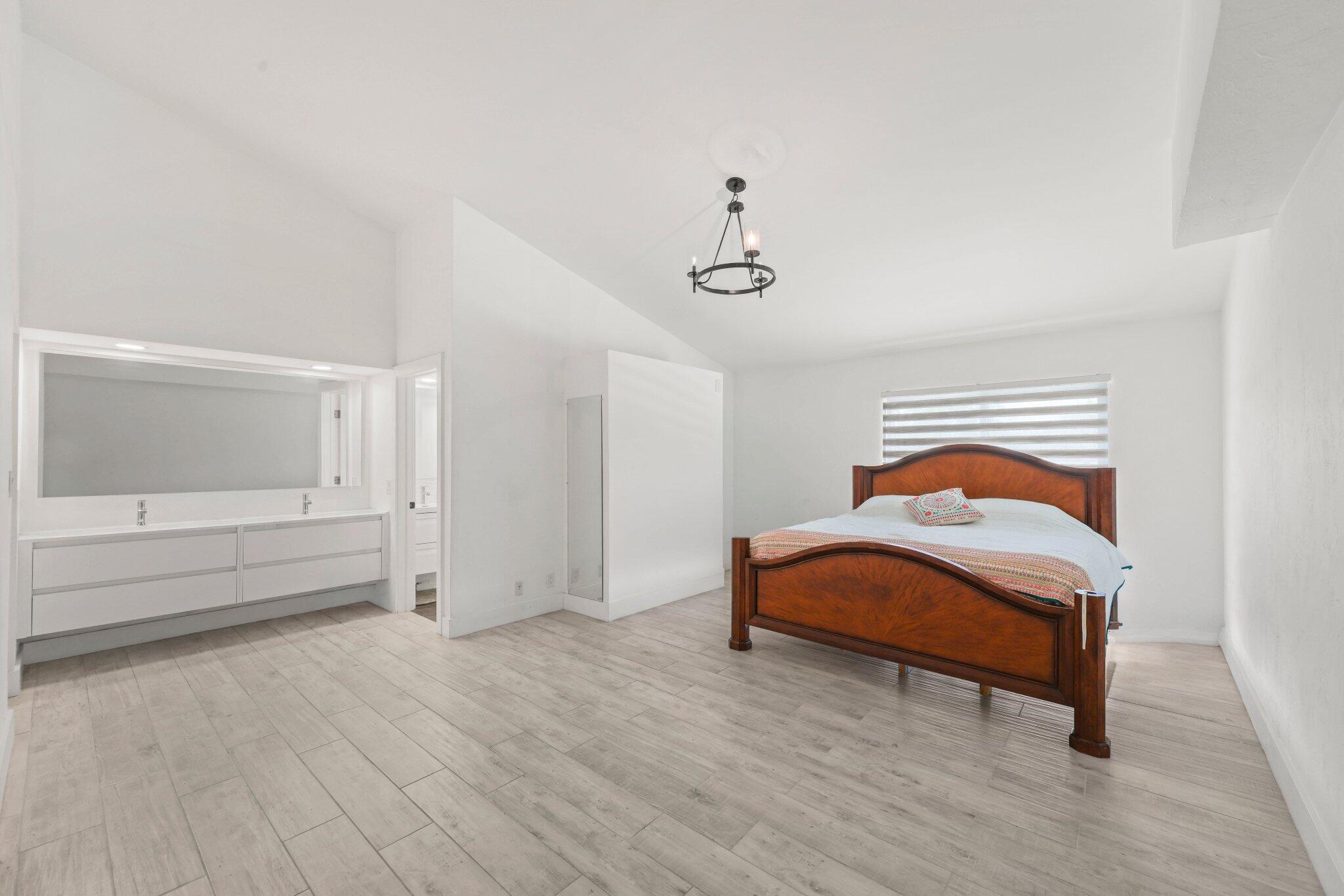 6031 Northwest 4th Avenue Boca Raton, FL 33487 - Photo 35 of 69 6031 Northwest 4th Ave - 31.jpg-SMALL