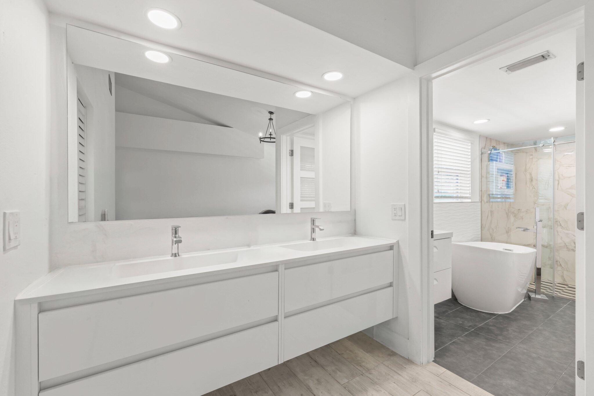 6031 Northwest 4th Avenue Boca Raton, FL 33487 - Photo 36 of 69 6031 Northwest 4th Ave - 32.jpg-SMALL