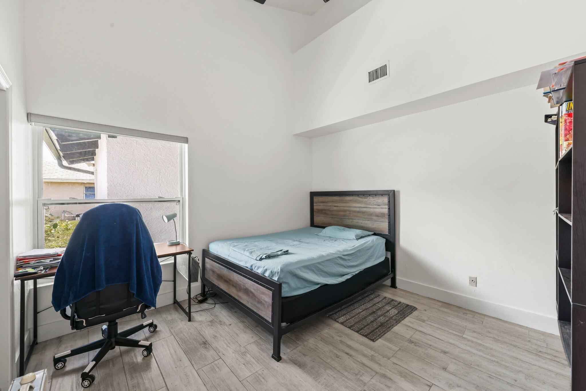 6031 Northwest 4th Avenue Boca Raton, FL 33487 - Photo 44 of 69 6031 Northwest 4th Ave - 34.jpg-SMALL