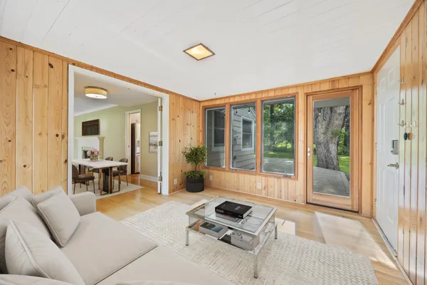 $3,600 | 3200 Chase Drive, Minnetonka, MN 55305