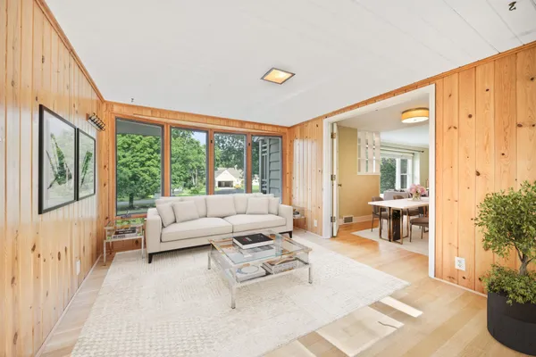 $3,600 | 3200 Chase Drive, Hopkins, MN 55305