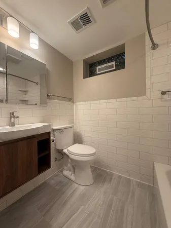 $3,600 | 3200 Chase Drive, Hopkins, MN 55305