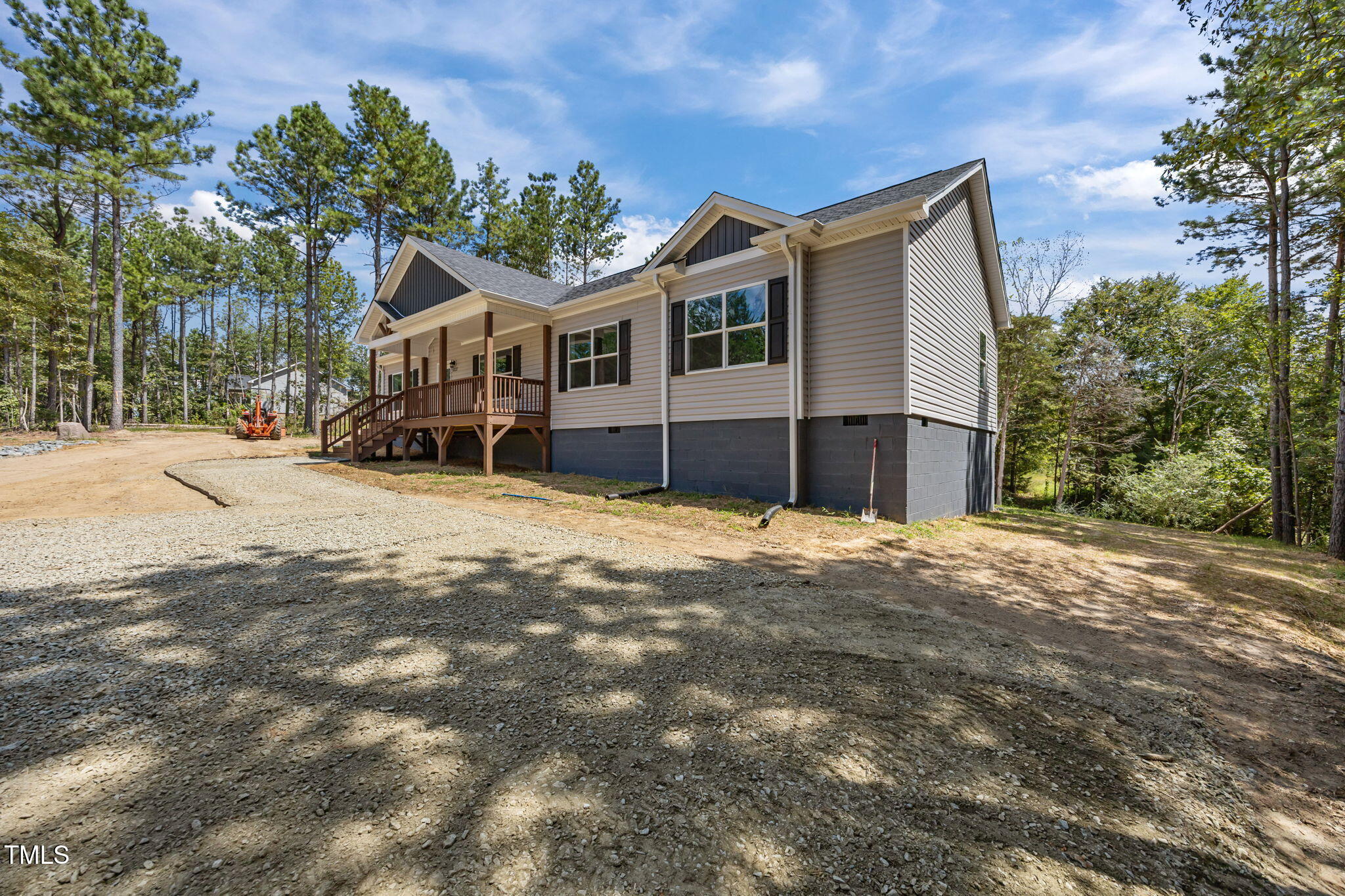 6033 David Moore Road Burlington, NC 27217 - Photo 2 of 30 29-web-or-mls-IMG_9122