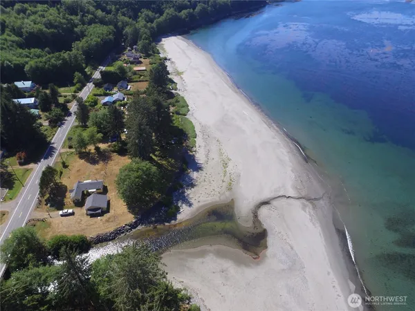 $1,000,000 | 1571 Highway 112, Sekiu, WA 98381