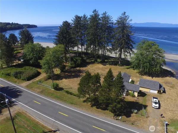 $1,000,000 | 1571 Highway 112, Sekiu, WA 98381