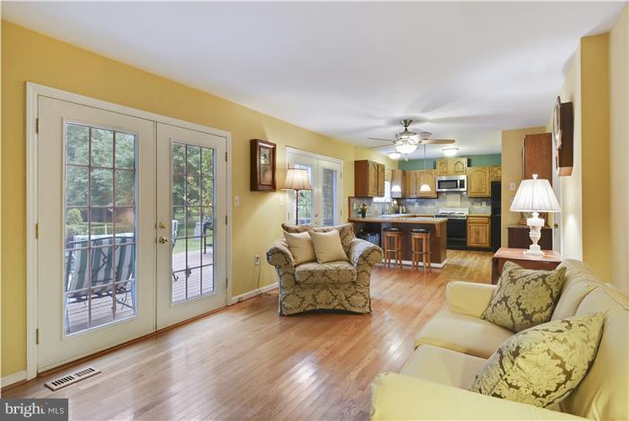 217 Kentmorr Road Stevensville, MD 21666 - Photo 4 of 30 Family Room