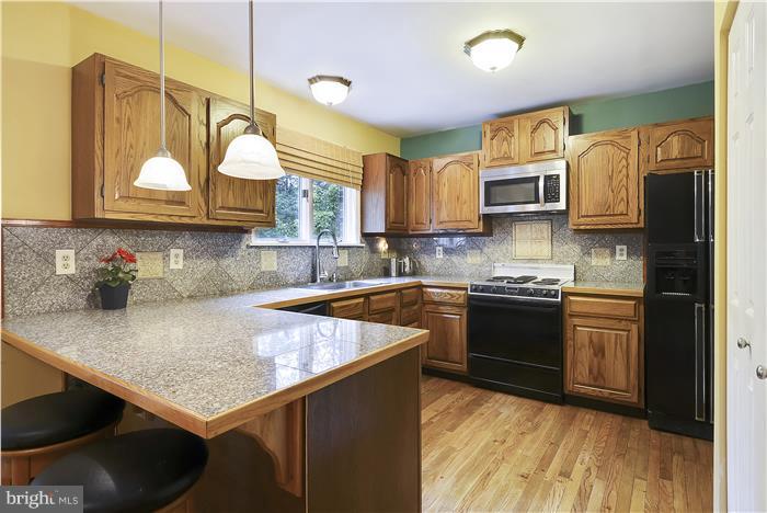 217 Kentmorr Road Stevensville, MD 21666 - Photo 10 of 30 Gourmet Kitchen