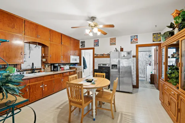 $289,900 | 801 South Erie Street, De Pere, WI 54115