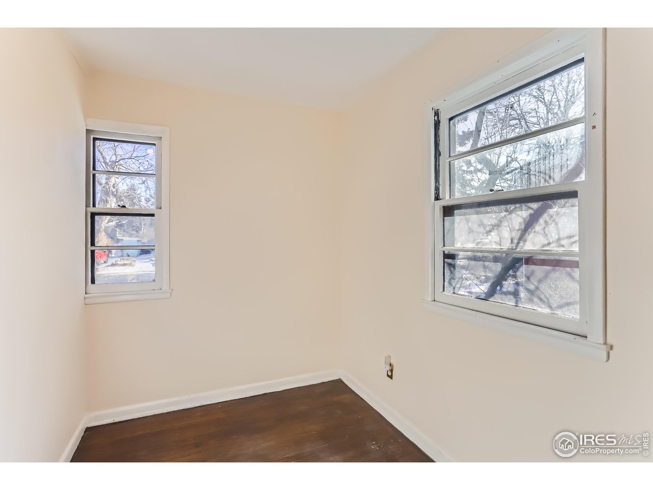 315 29th Street Boulder, CO 80305 - Photo 19 of 29 a view of wooden floor in a room